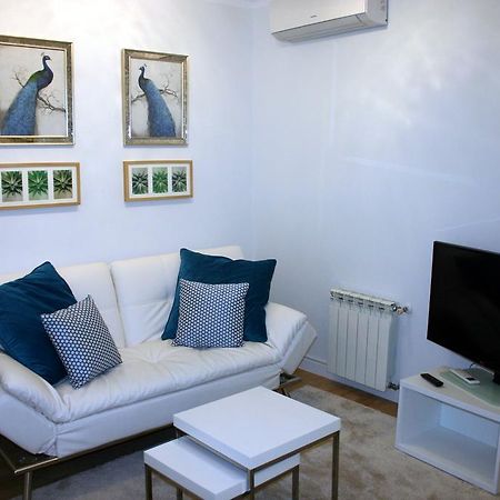 Apartament Reina Sofia Acogedor Madryt Zewnętrze zdjęcie