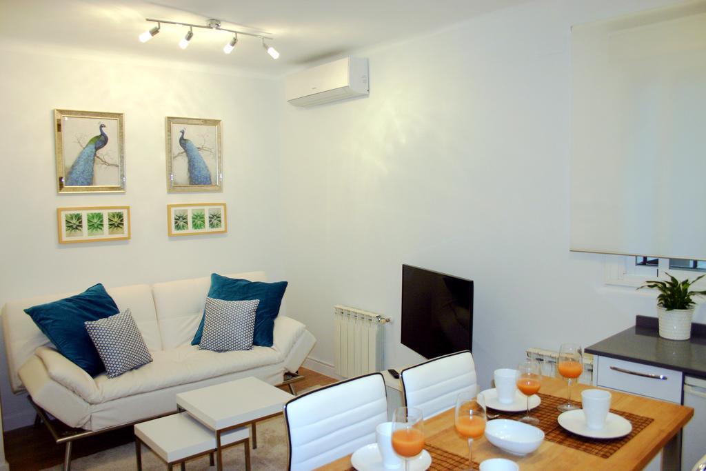 Apartament Reina Sofia Acogedor Madryt Zewnętrze zdjęcie